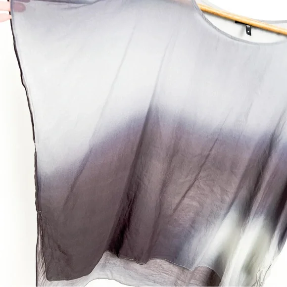 Eileen Fisher watercolor sheet tunic blouse top size medium - Picture 3 of 7